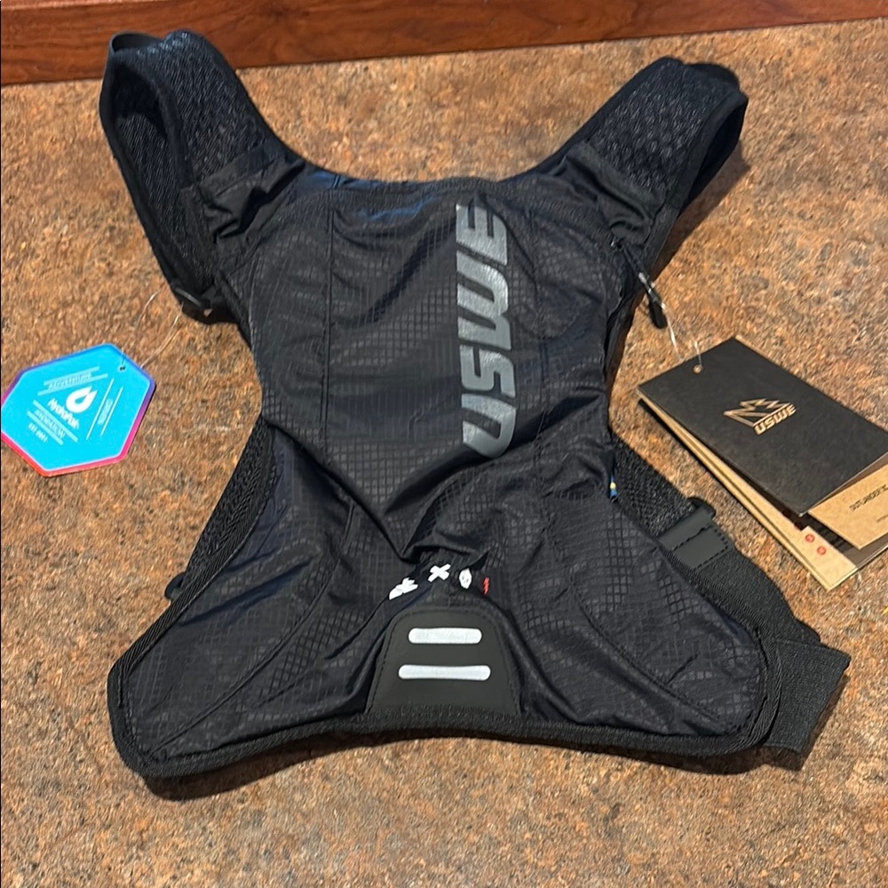 Black Hydration Vest with Reflective Accents
